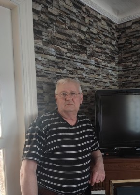 Владислав, 68, Россия, Волгоград