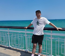 George, 18, Silistra