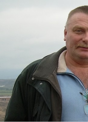 Aleksandr, 60, A Magyar Népköztársaság, Miskolc