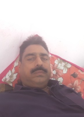 Altamash Khan, 38, India, Bagaha Division