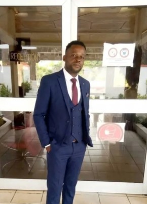 Malonga Floreche из Brazzaville 38 лет