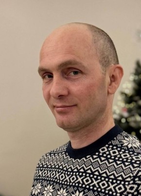 Rustam из Майкопа 42 года