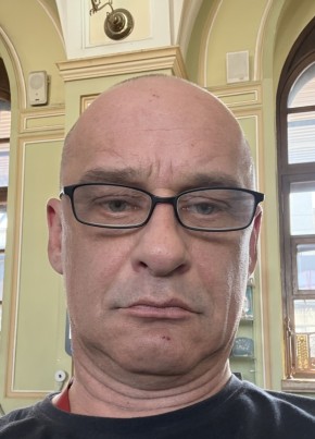 Алексей Зоммер из Ставрополи 54 года