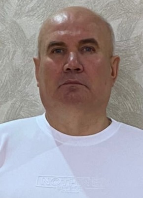Иван из Chişinău 57 лет