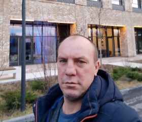 Sasha, 40, Moscow