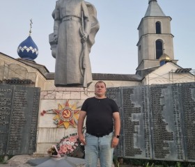 Сергей, 33 года, Первомайськ (Луганська)
