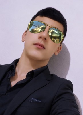 Elvin из Lankaran 19 лет