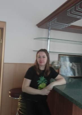 Ирина, 41, Россия, Новокуйбышевск