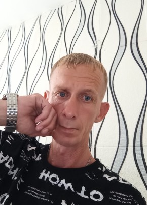 Алексей из Хороли 43 года