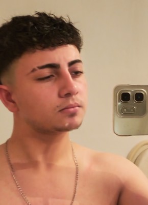 Ceyhun из Sorgun 20 лет