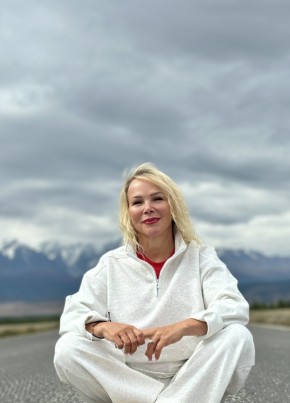 Kseniya, 47, Russia, Vladivostok