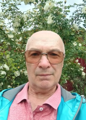 Юрий из Москвы 66 лет