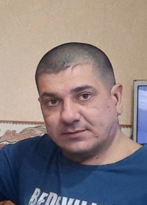 Дмитрий из Искитима 47 лет