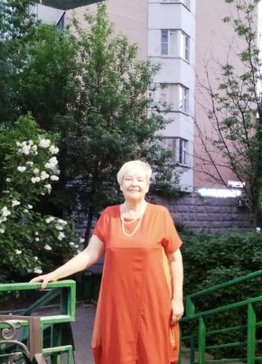 Юлия из Москвы 62 года