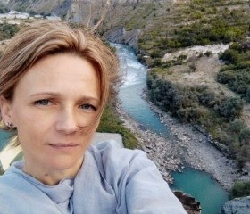 Zhanna, 49, Saint Petersburg