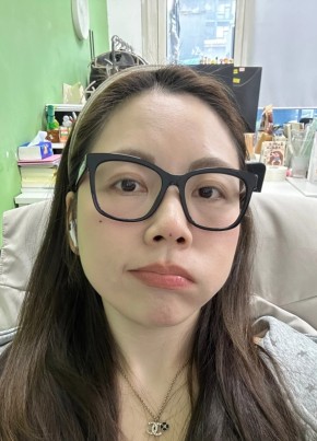 ygjgft из 香港 36 лет