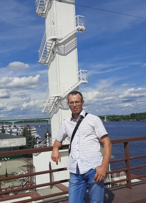 Виктор из Костромы 45 лет