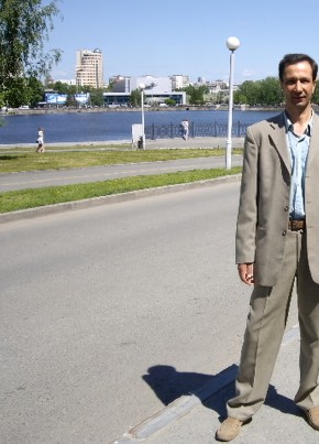 Игорь  СУВОРОВ, 61, Россия, Екатеринбург