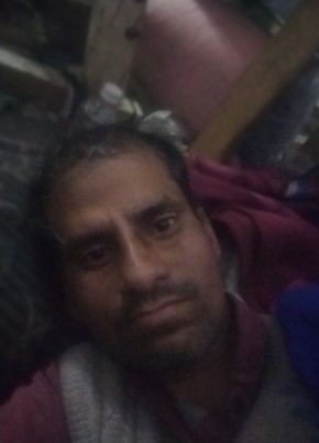 Aadil, 40, India, Delhi