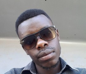 Aj, 31, eMbalenhle