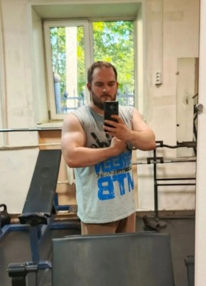 Петр из Калтана 34 года