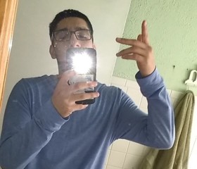 Octavio, 22 года, Milwaukee