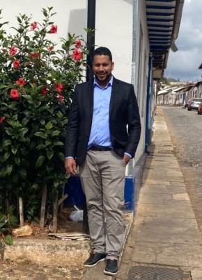 Leandro из Mariana 36 лет