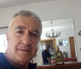 Pedro, 56, London