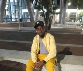 Rodrigues, 28, Brussels