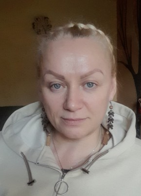 Фекла, 48, Türkiye Cumhuriyeti, İzmir