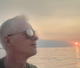Vova, 40, Vienna