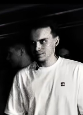 Дмитрий из Узловаи 18 лет