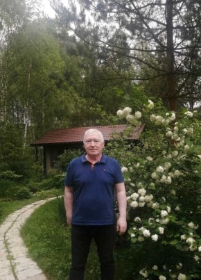 Валентин из Нахабино 60 лет