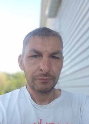 Андрей из Новоалтайска 42 года