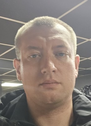 Сергей из Воронежа 35 лет