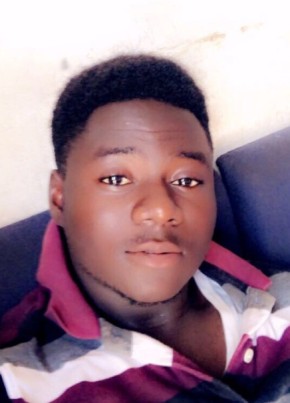 Francis, 25, Ghana, Accra