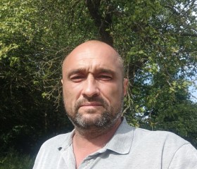 Vadim, 49, Moscow