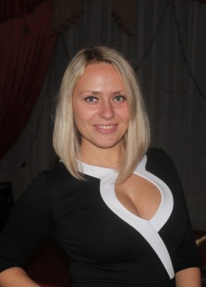 Юля, 28, Россия, Саратов