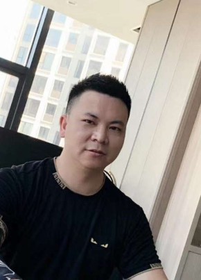 楠枫, 39, 中华人民共和国, 厦门市