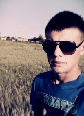 Леонид, 24, Россия, Павловск (Воронежская обл.)