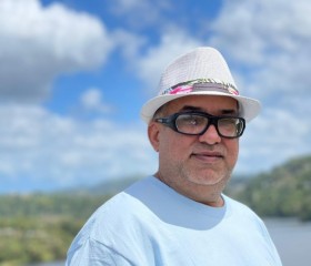 Fernando Luis, 51, Guaynabo