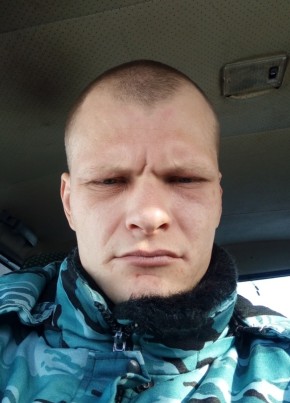 николай, 35, Россия, Адамовка