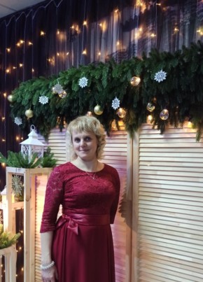 Алёна , 47, Россия, Красноуфимск