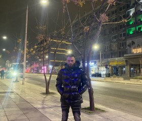 gentrit, 18, Pristina