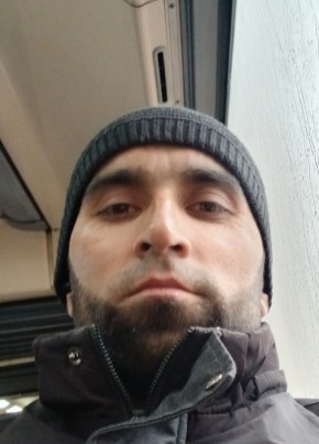 Али из Москвы 34 года