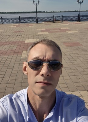Даниил из Санкт-Петербурга 45 лет