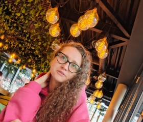 Ella, 36, Oradea