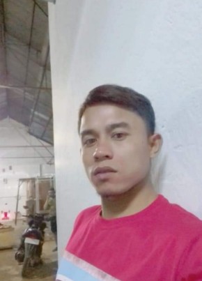 Asri Bajoe, 18, Indonesia, Kota Makassar