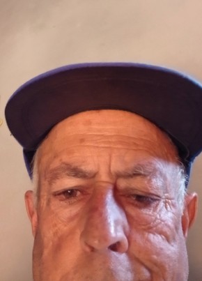 Albino из Porto Alegre 79 лет