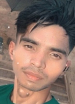 Deepesh, 18, India, Delhi